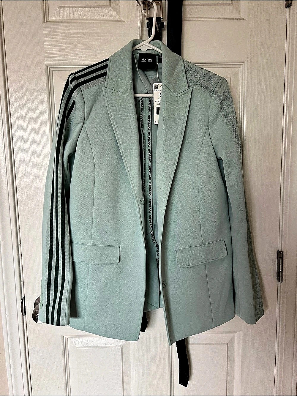 Adidas Ivy Park Suit Jacket Striped Suit Jacket in Size Small NWT